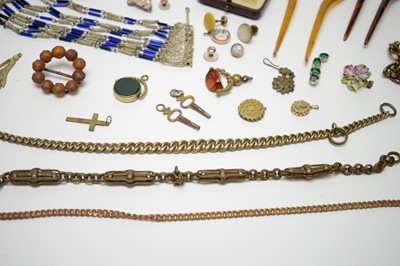 Lot 127 - A selection of jewellery