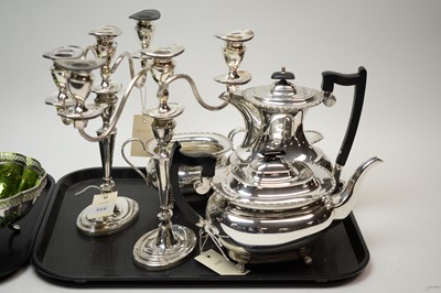 Lot 312 - A selection of silver plated wares incl. comport, pedestal salt cellars and other items