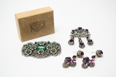 Lot 23 - 1930s Czechoslovakian paste set jewellery, including a raincloud brooch