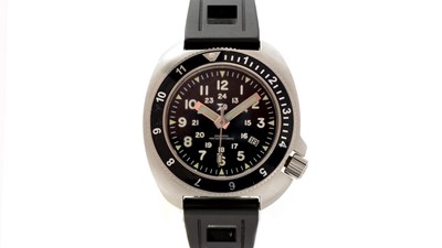 Lot 610 - TC-9 1970's Diver: a steel-cased automatic wristwatch