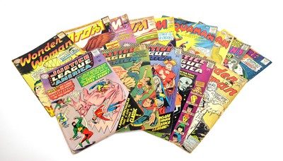 Lot 73 - DC Comics.