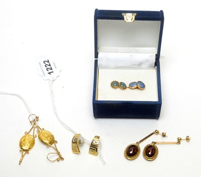 Lot 1222 - A pair of 18ct gold drop earrings, and other earrings