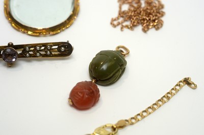 Lot 174 - A selection of gold jewellery
