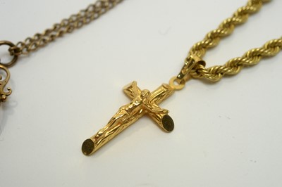 Lot 187 - A selection of gold chains and jewellery