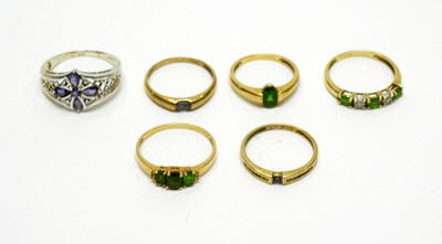 Lot 193 - A selection of gem set rings.