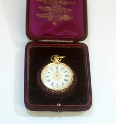Lot 199 - A 14ct yellow gold fob watch