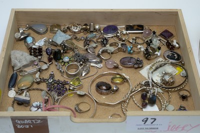 Lot 223 - A collection of mostly silver mounted jewellery