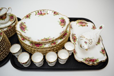 Lot 270 - A Royal Albert ‘Old Country Roses’ pattern tea and dinner service