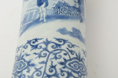 Lot 743 - Chinese Transitional Gu form vase