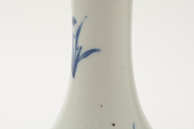 Lot 746 - Chinese blue and white vase