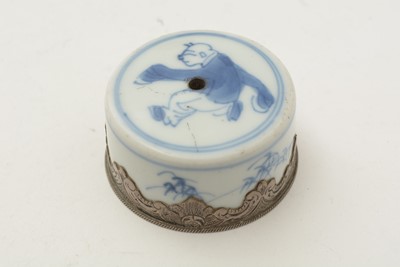 Lot 749 - Chinese jar and cover