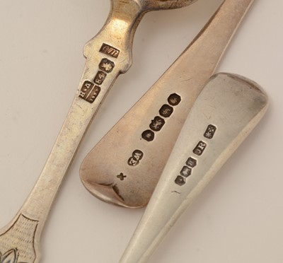 Lot 130 - Silver spoons and flatware