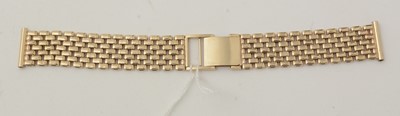 Lot 613 - Patek Philippe, Geneve: an 18ct yellow gold-cased automatic wristwatch