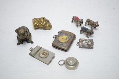 Lot 247 - A selection of bulldog themed collectibles