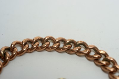 Lot 158 - A 9ct yellow gold curb link bracelet
