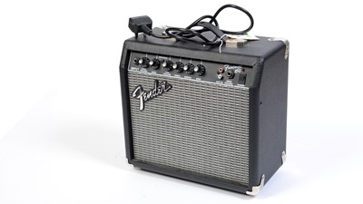 Lot 137 - Fender Frontman 15G practice amplifier