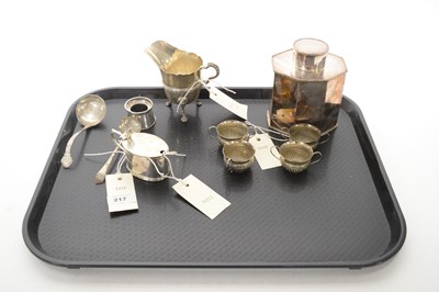 Lot 217 - A selection of silver and silver plated wares
