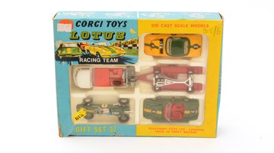 Lot 323 - Corgi Toys Lotus Diecast Racing Team giftset