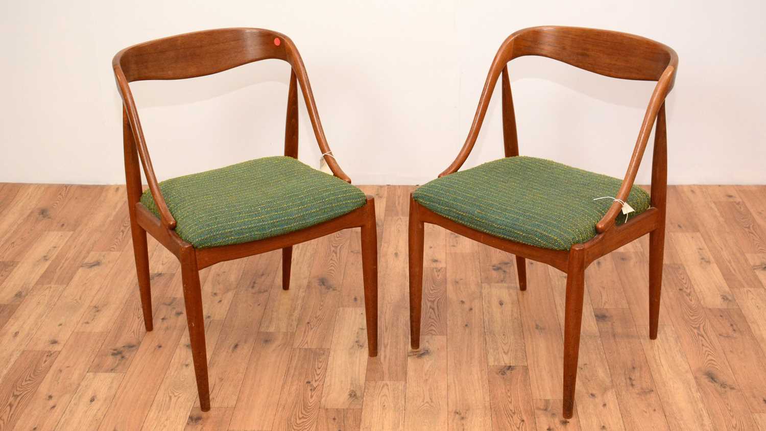 Lot 102 - Attributed to Johannes Andersen - A pair of retro vintage  circa 1960s teak dining chairs