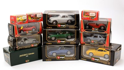Lot 423 - Burago 1:18, 1:24 and other scale diecast model vehicles