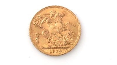 Lot 792 - A George V gold sovereign, 1914