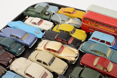Lot 305 - Corgi Toys diecast model vehicles