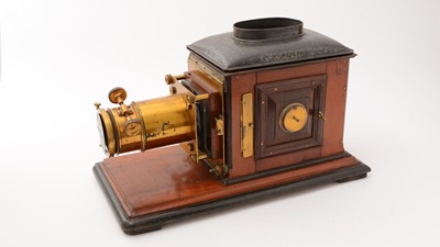 Lot 3 - An early 20th Century mahogany and brass Magic Lantern