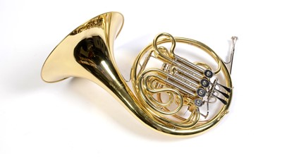 Lot 6 - Yamaha French Horn