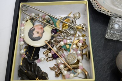 Lot 245 - A selection of costume jewellery, silver, silver plated wares and collectibles