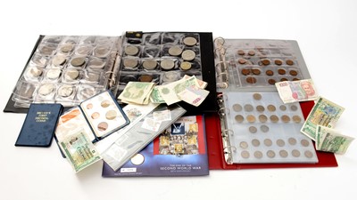 Lot 536 - A selection of British and foreign coinage, and other items