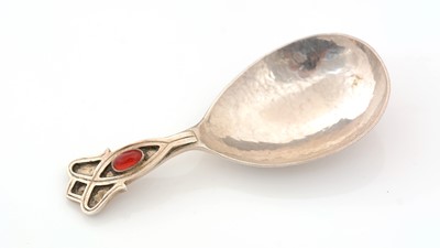Lot 260 - A George V silver caddy spoon