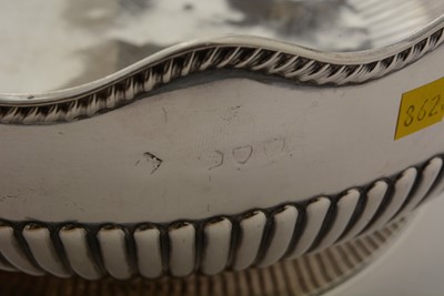 Lot 101 - A late Victorian silver rose bowl