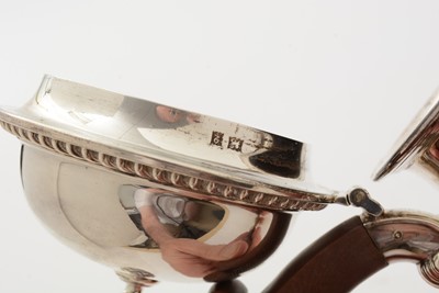 Lot 3 - An Elizabeth II silver teapot