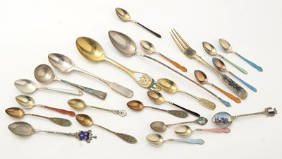 Lot 139 - A small quantity of silver and silver gilt spoons; and other silver items