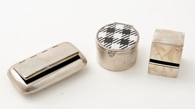 Lot 358 - A Victorian silver snuff box; a contemporary silver ring box; and another box