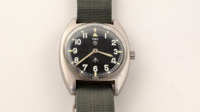 Lot 95 - CWC Military steel cased manual wind wristwatch