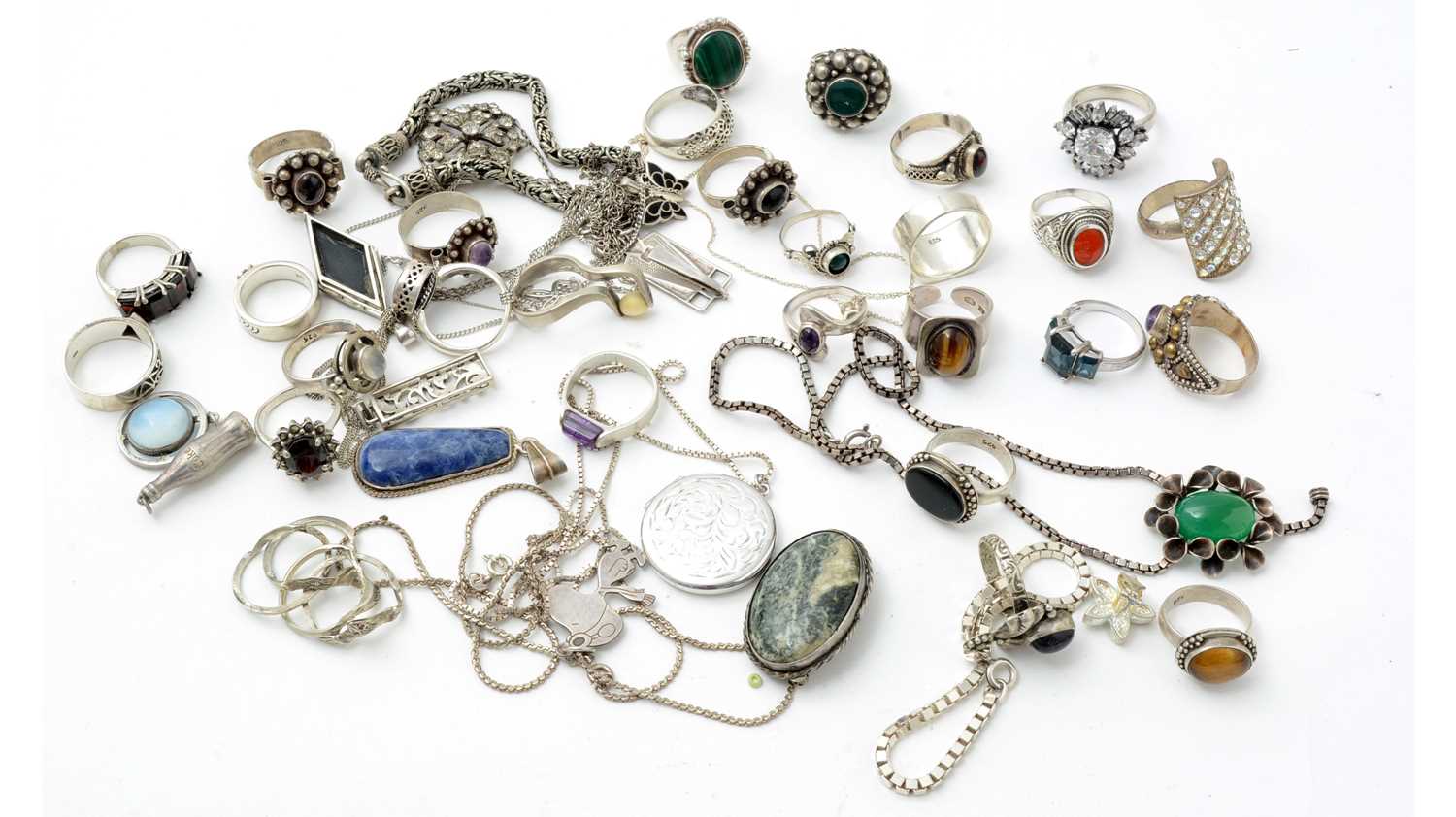 Lot 166 - A bag containing silver and silver-coloured metal jewellery