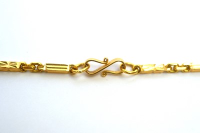 Lot 164 - An 18ct yellow gold Chinese necklace