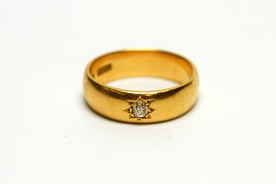 Lot 167 - A single stone diamond ring
