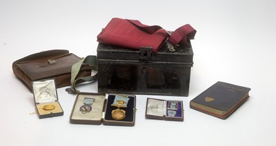 Lot 1125 - A selection of Masonic regalia including gold medals