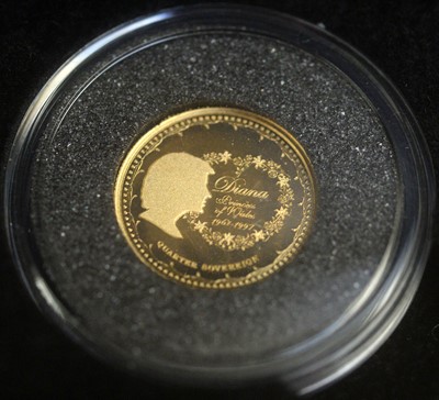 Lot 185 - Princess Diana Cameo Sovereign Set