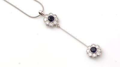 Lot 484 - An Edwardian sapphire and diamond pendant