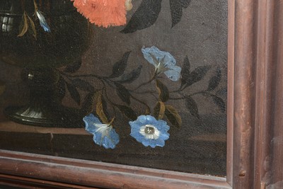 Lot 1129 - 19th Century Dutch School - Chiaroscuro Floral Still Life | oil