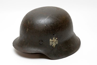 Lot 1010 - A German Second World War M35 pattern helmet