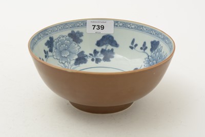 Lot 739 - Nanking Cargo Batavian ware bowl