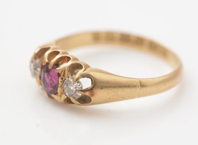 Lot 480 - An Edwardian ruby and diamond ring