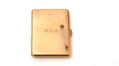 Lot 394 - A George V 9ct gold cigarette case