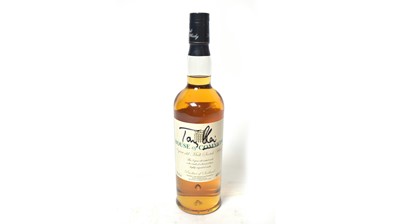 Lot 650 - A  bottle of House of Commons Malt whisky signed by Tony Blair