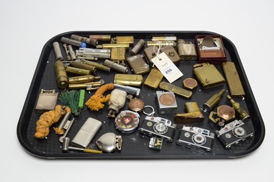 Lot 256 - A collection of cigarette lighters