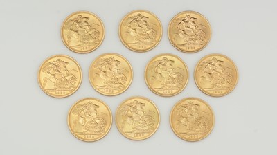 Lot 817 - Ten Elizabeth II gold sovereigns, all 1963